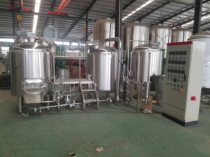 岭东全套啤酒设备一套多少钱？开精酿厂到底得配齐哪些？